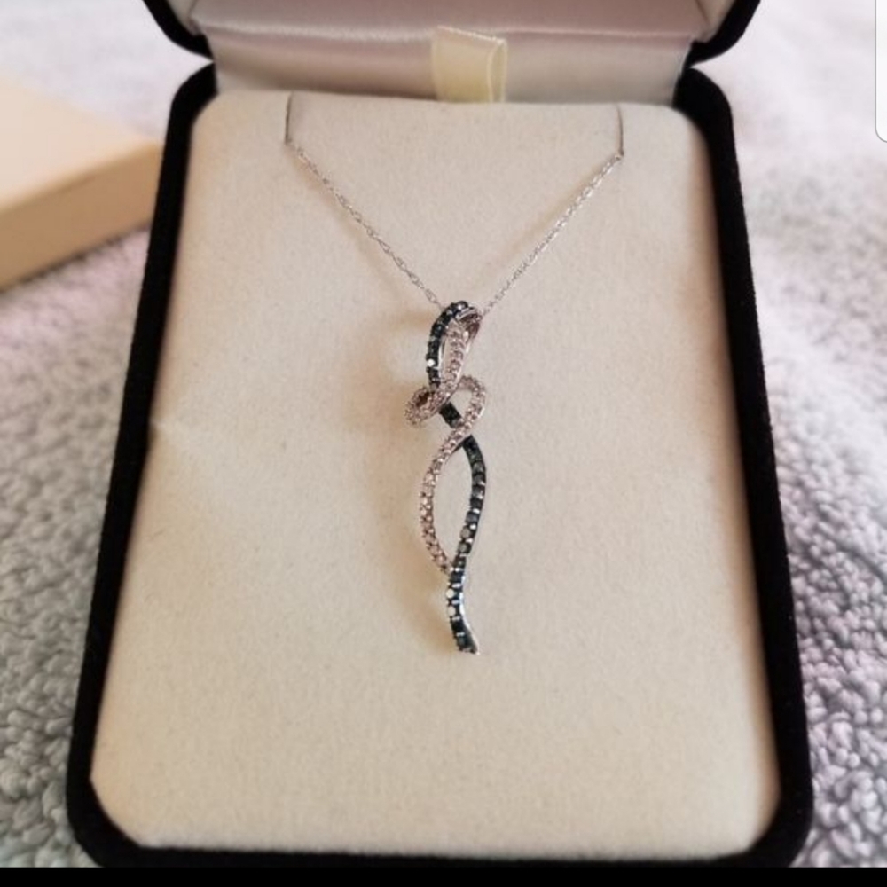 Diamond necklace
